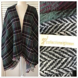 2/$25 COLLECTIONEIGHTEEN  Reversible Plaid Wrap
